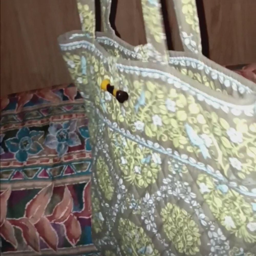 Vera Bradley BlueBird In  Tree Pattern Print Tote  Yellow/Blue/Mint/ Brown EUC